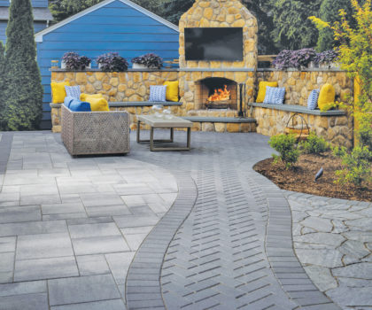 Belgard Fireplace 822