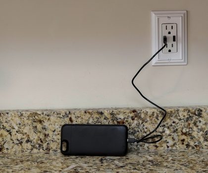 Easy install USB outlets