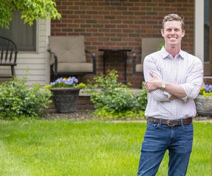 Homeowners who list and sell with Aaron Peterson keep thousands of dollars in their pockets